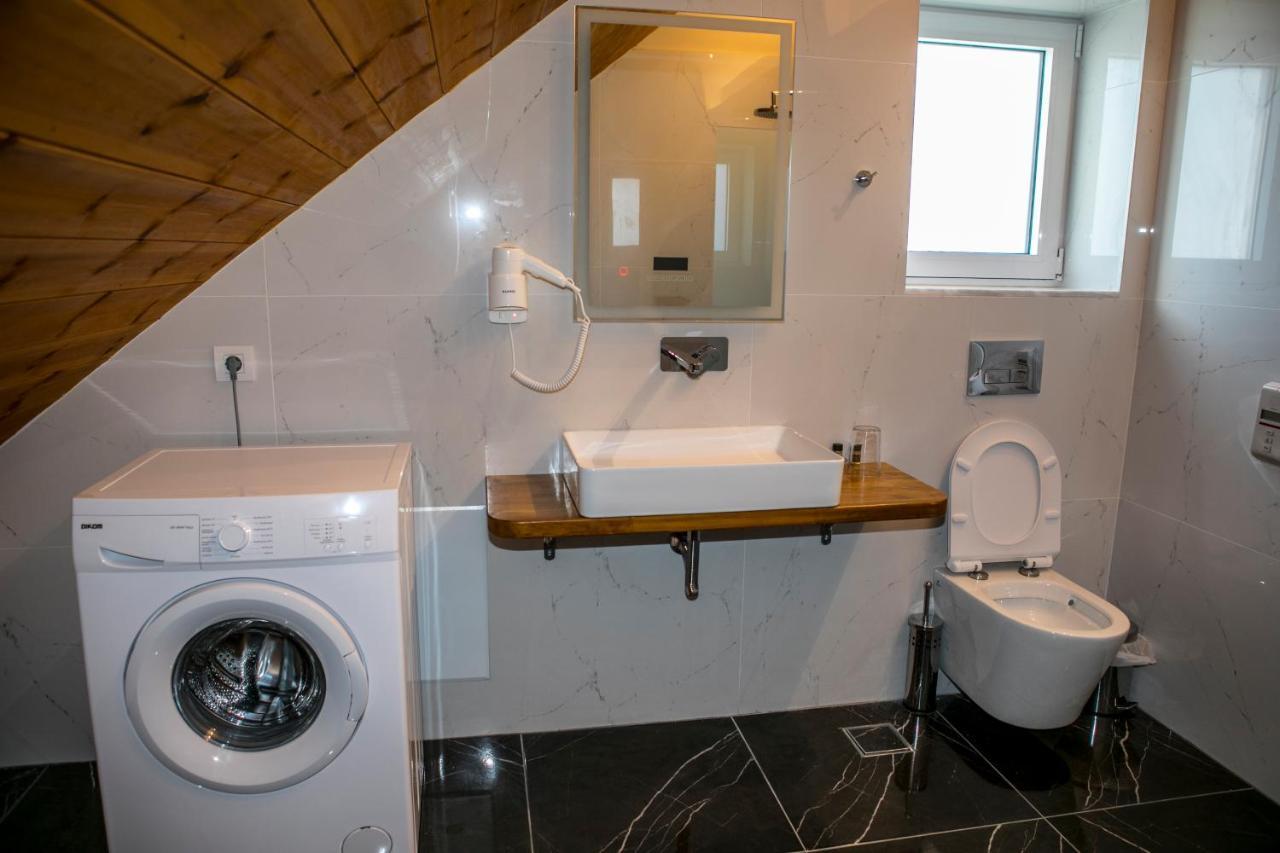 Hotel Alexander Mýtikas Eksteriør billede