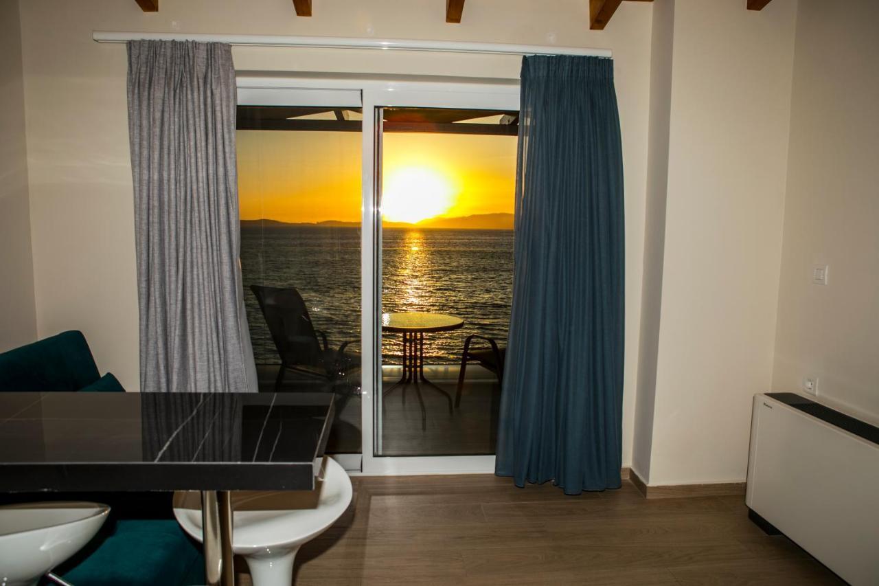 Hotel Alexander Mýtikas Eksteriør billede