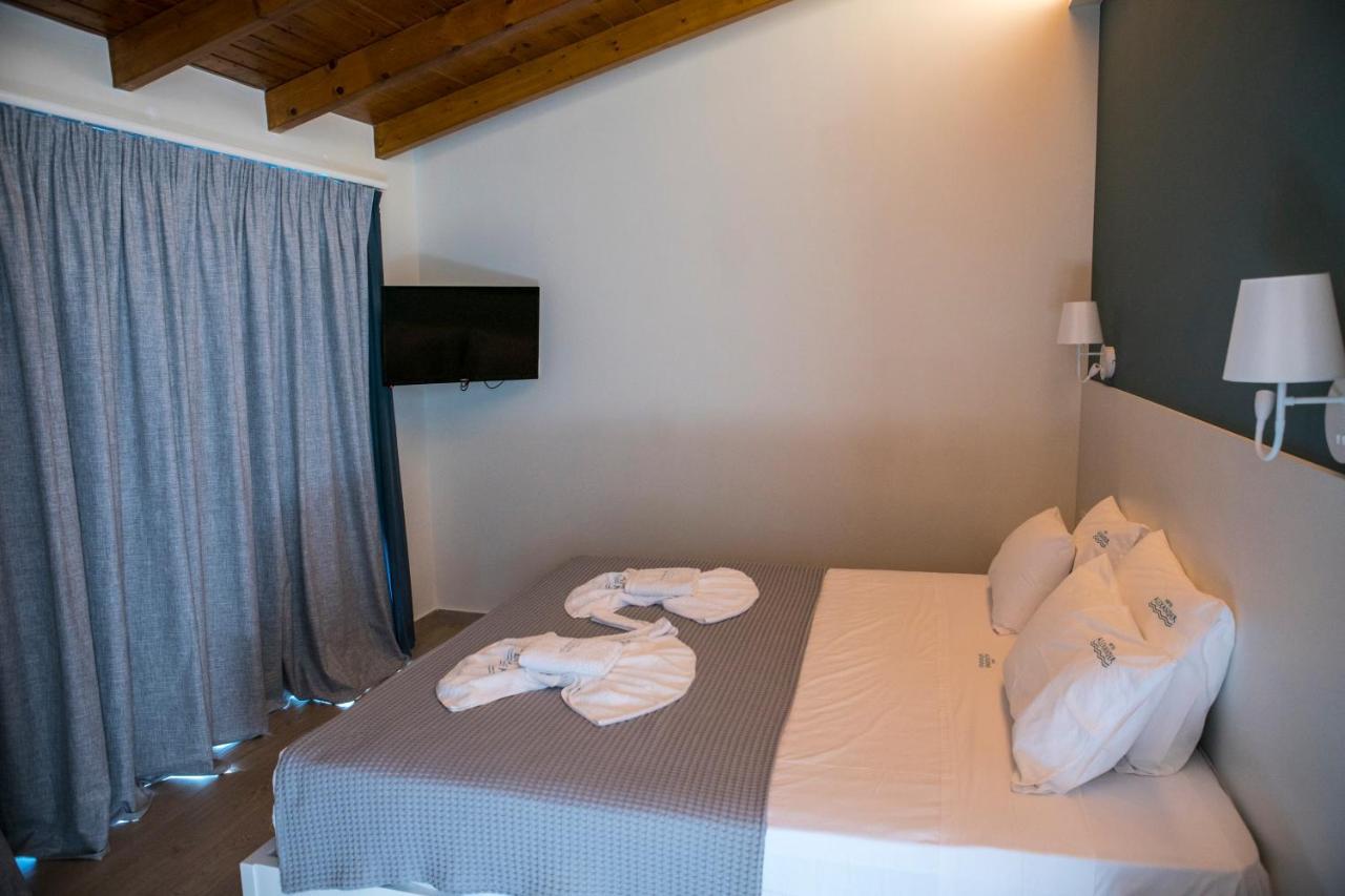 Hotel Alexander Mýtikas Eksteriør billede