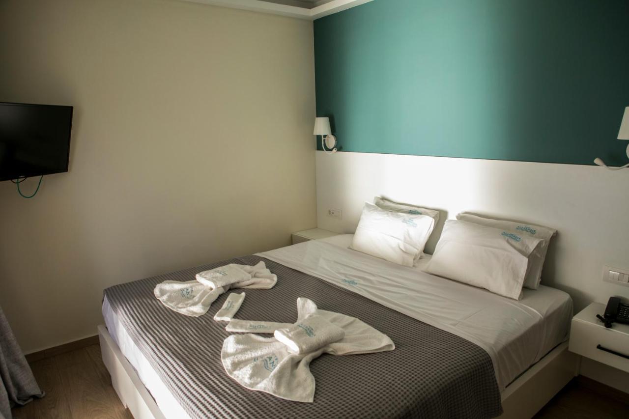 Hotel Alexander Mýtikas Eksteriør billede